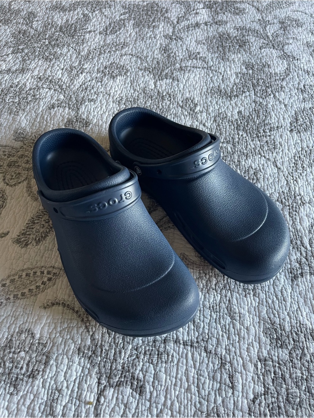 CROCS Men's Navy Blue Classic Clog Slip-On
